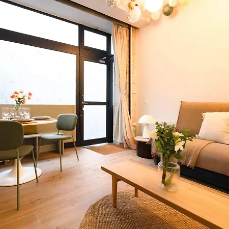 Apartment Typical For 4 In 9